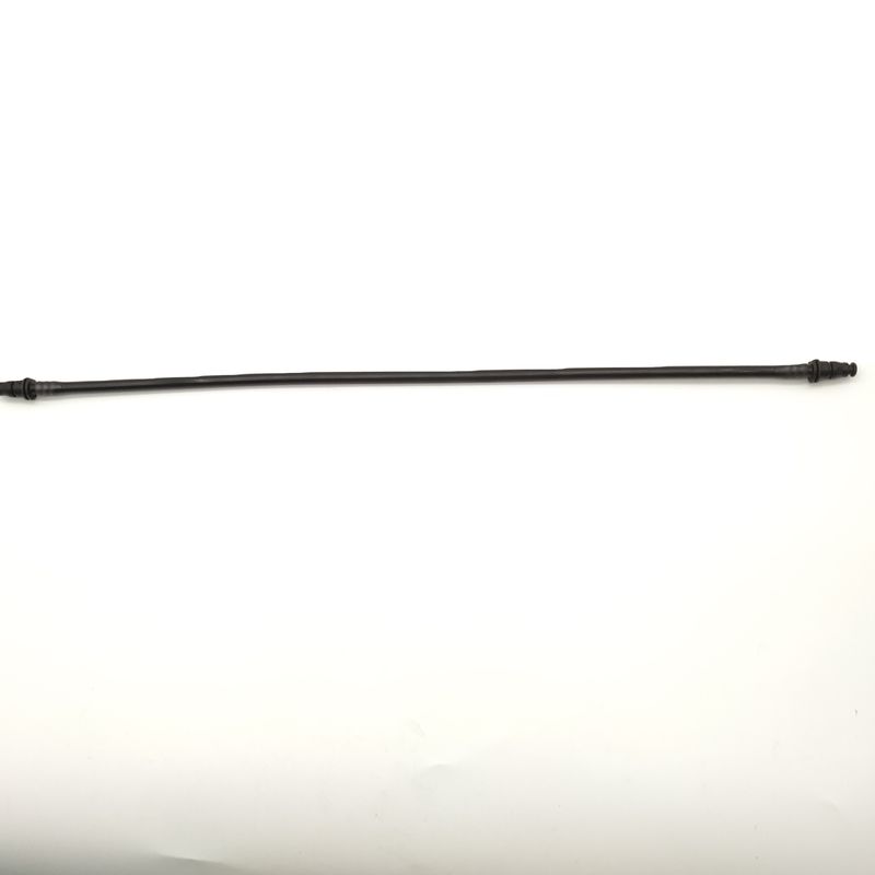 Directly Supply Engine Coolant Expansion Tank Breather Hose 2115010625 for VOLVO